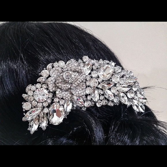 Vintage Inspired Bridal Hair Comb - Picture 3 of 7
